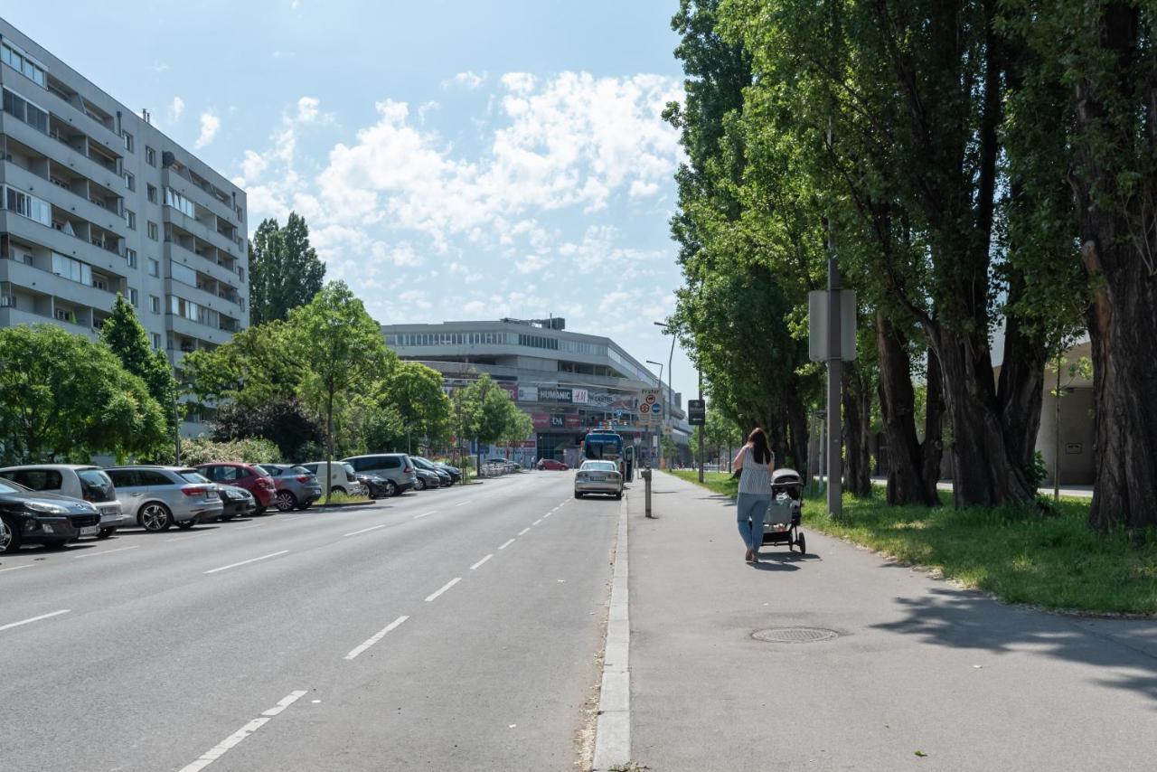 Neu Zentral Und Ruhig An Der U2 / Stadion Vienna Esterno foto
